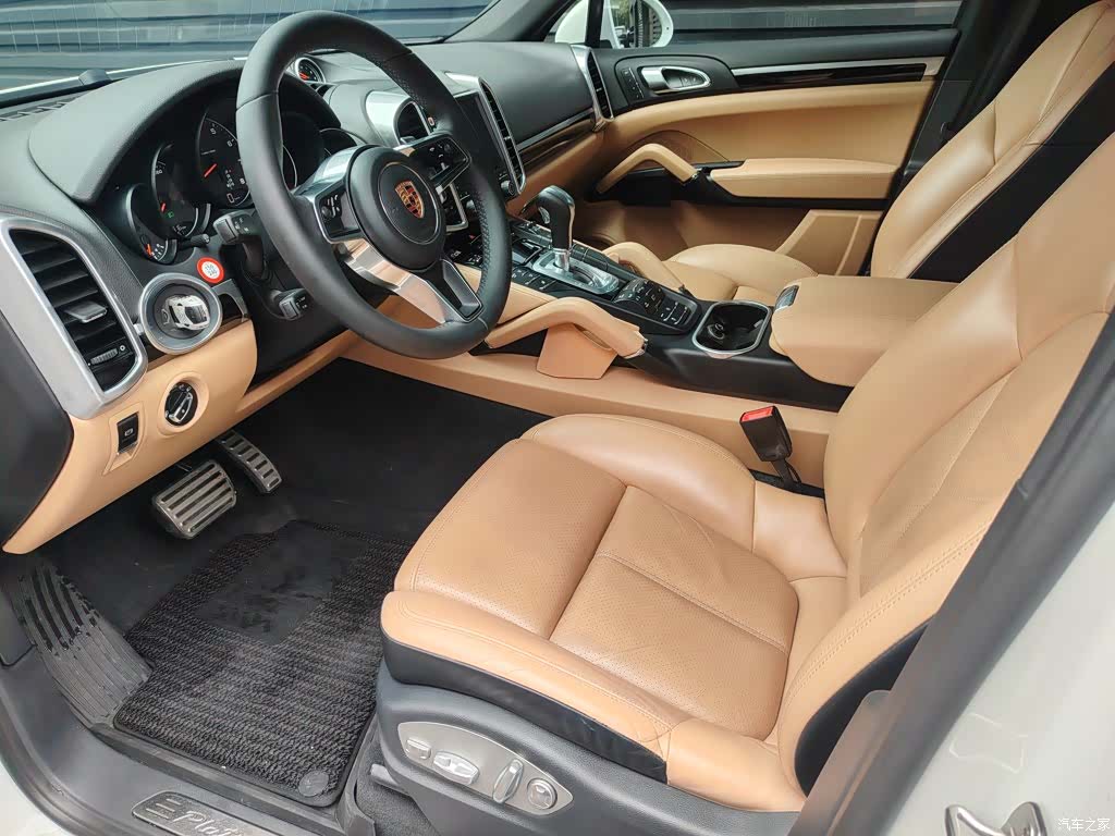Porsche Cayenne, 2017 6