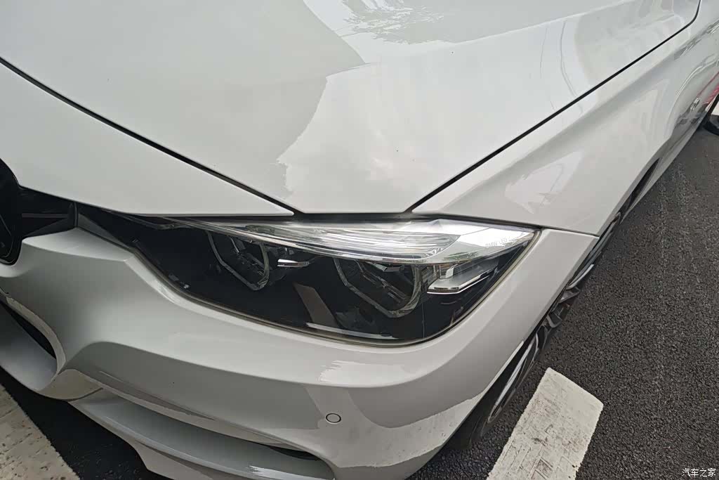 BMW 3 Series, 2018 все фото