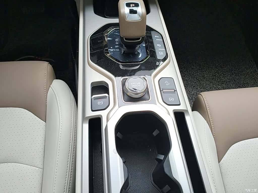 Geely Icon, 2020 14