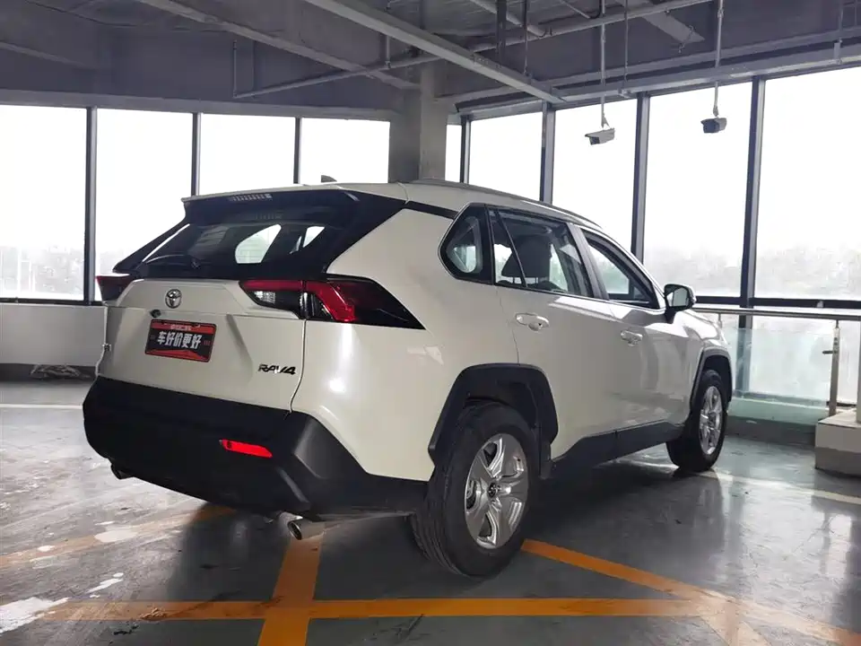 Toyota RAV4 Rongfang