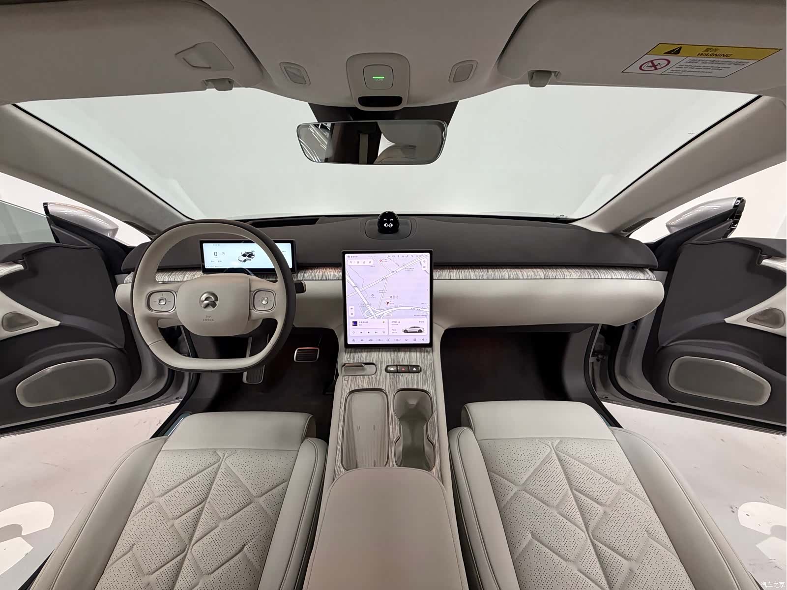 NIO ET7, 2024 все фото