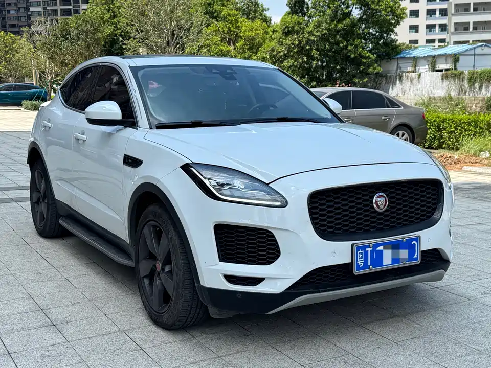 Jaguar E-PACE