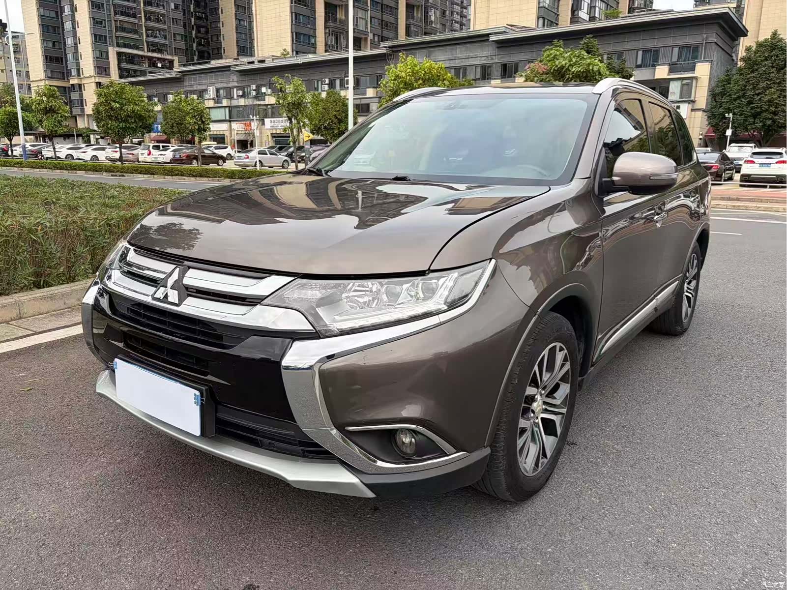 Mitsubishi Outlander, 2018 1
