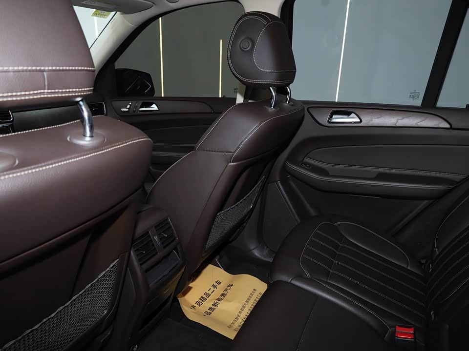 Mercedes-Benz GLE Mercedes-Benz GLE