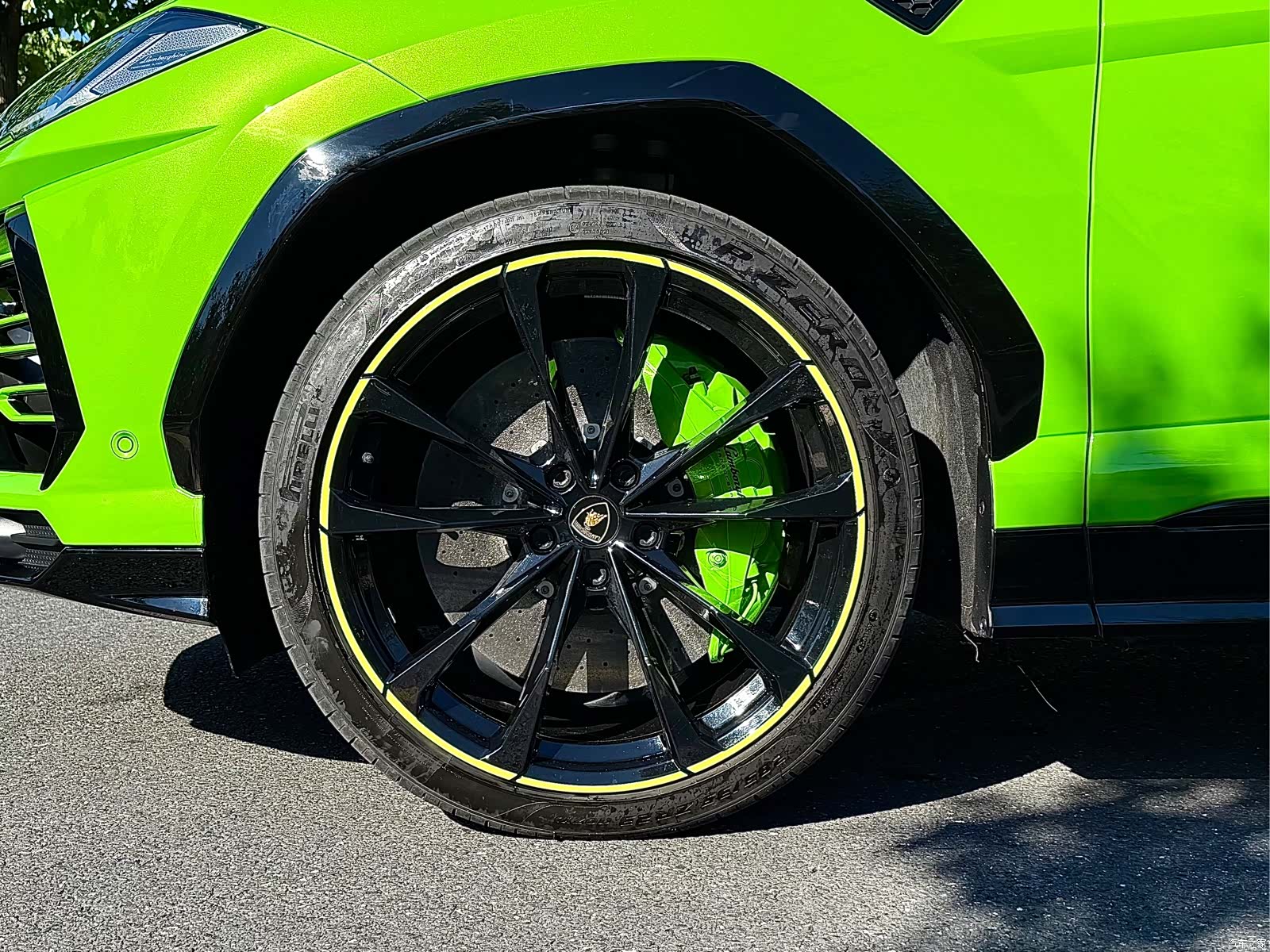 Lamborghini Urus, 2023 28