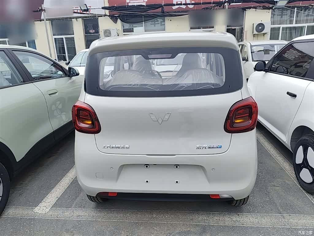 Wuling MINIEV, 2026 6