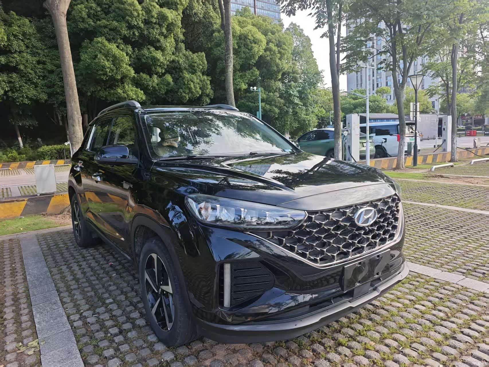Hyundai ix35, 2022 3