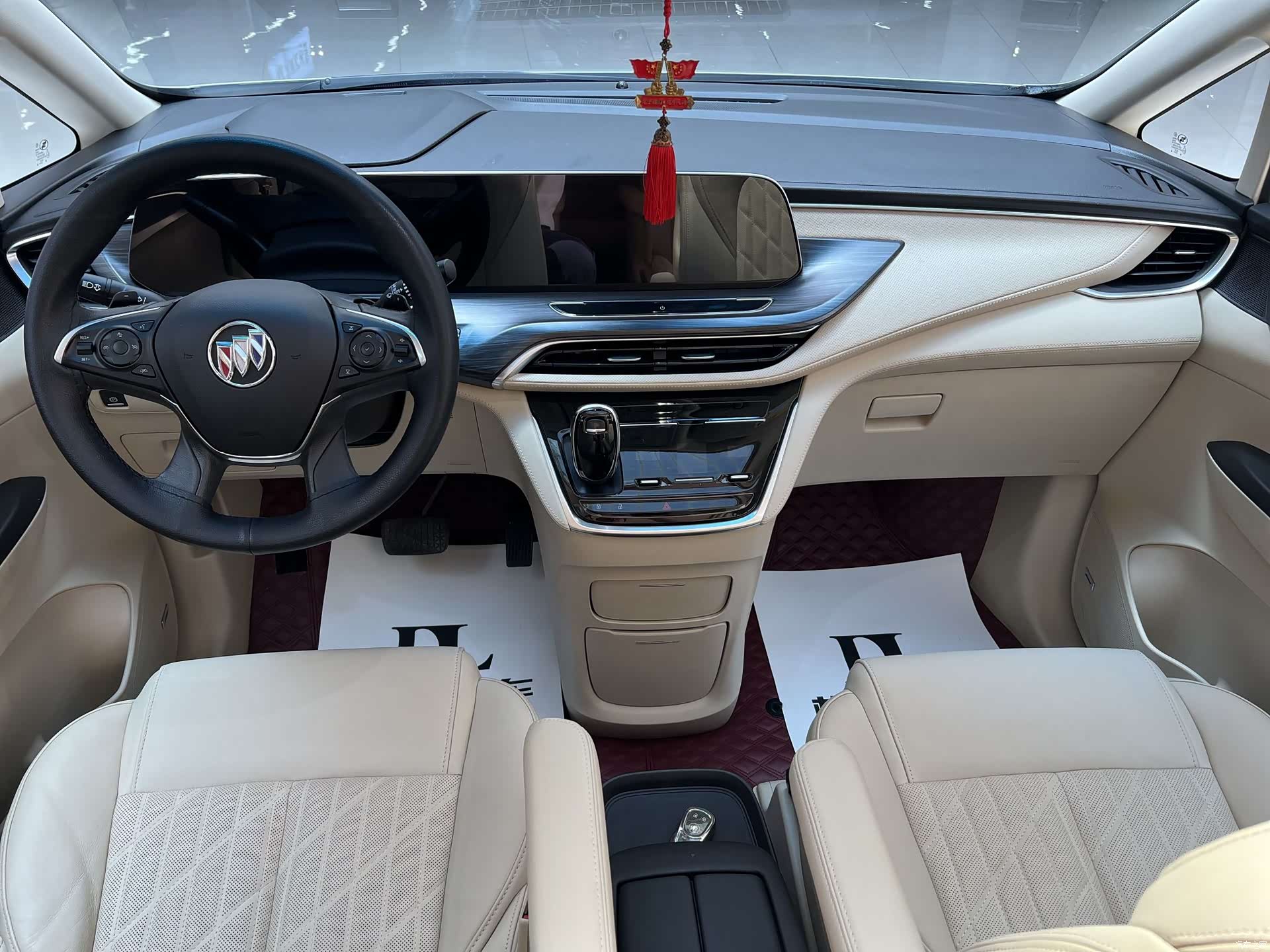 Buick GL8, 2021 8