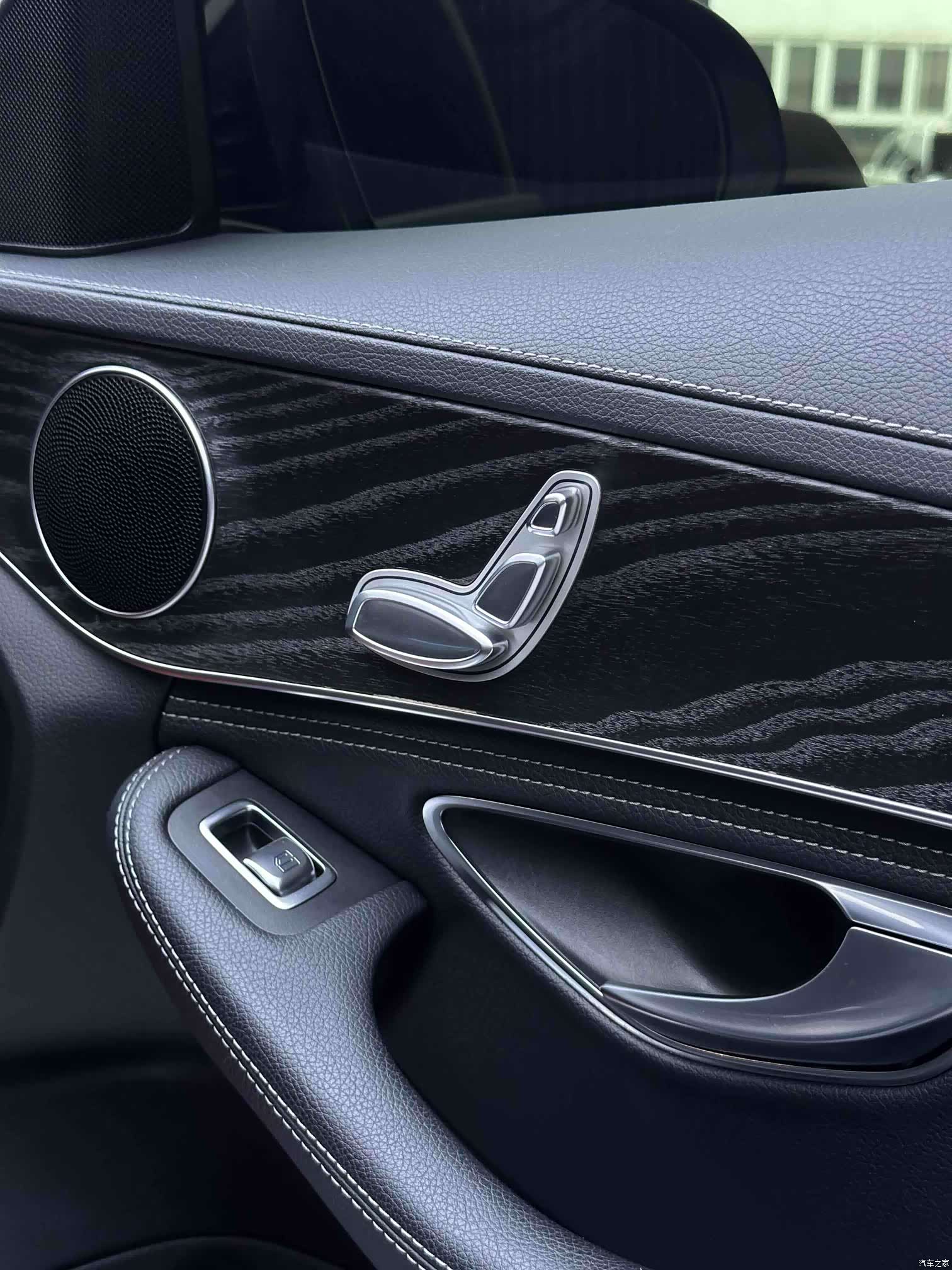 Mercedes-Benz C-Class, 2019 15