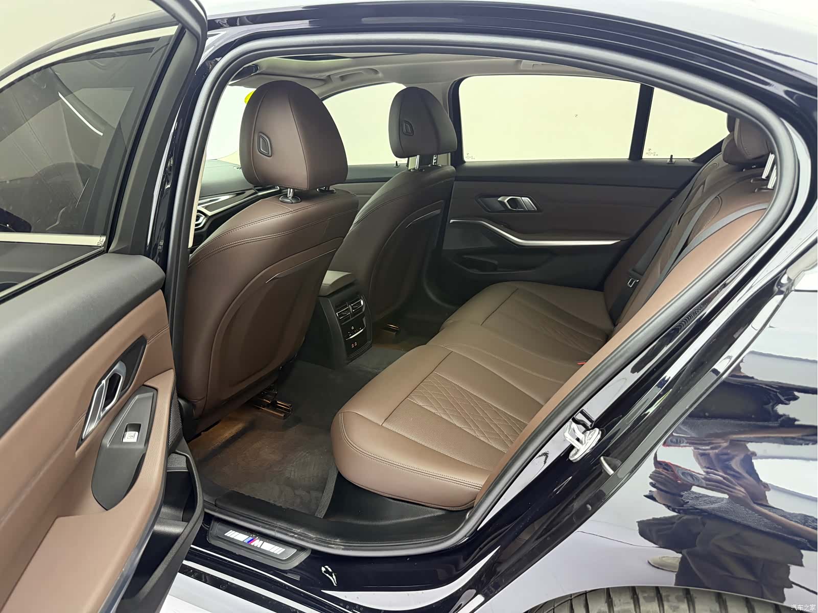 BMW 3 Series, 2023 17