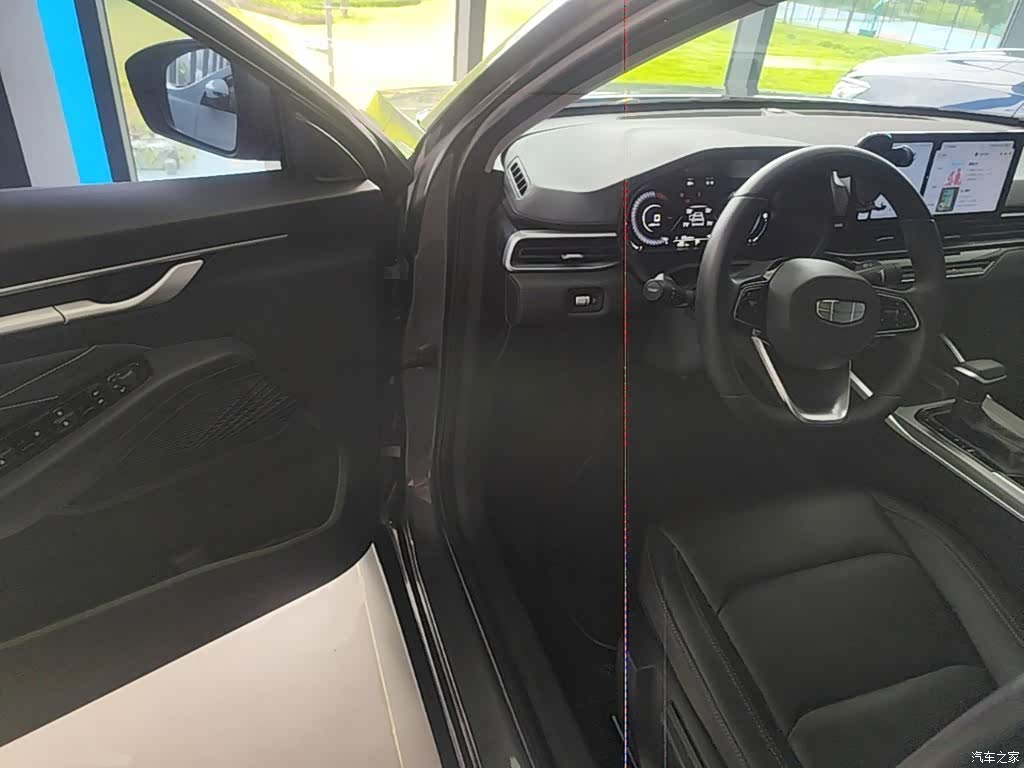 Geely Emgrand, 2024 16