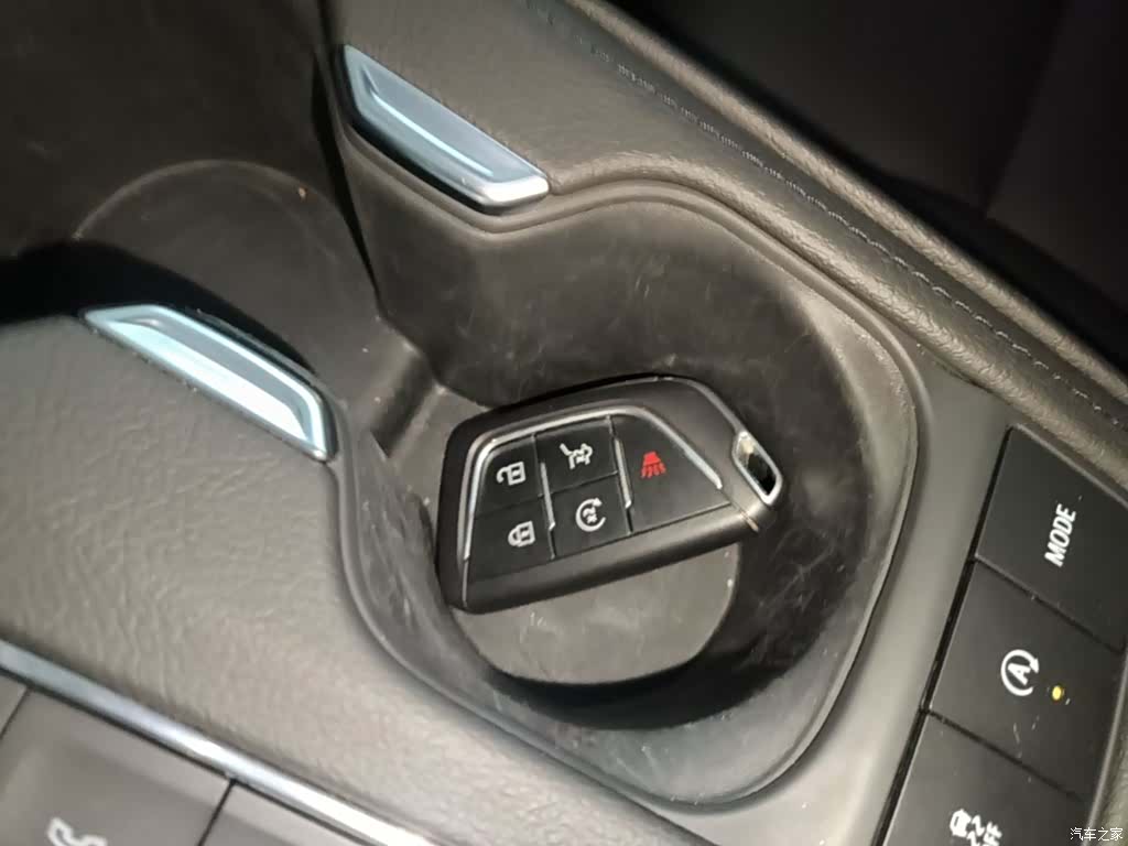 Cadillac XT4, 2023 9