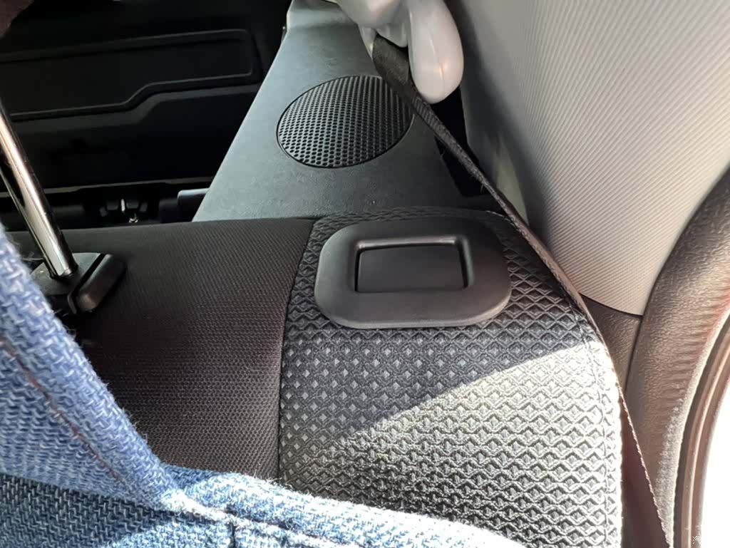 Chery 3x, 2025 23