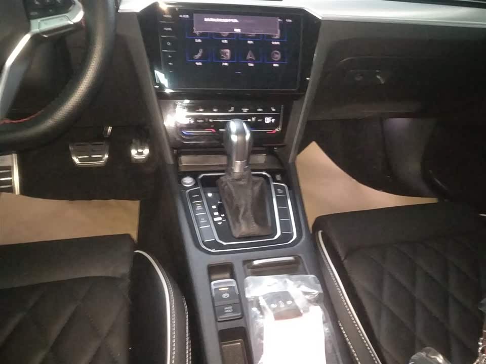 Volkswagen Magotan GTE