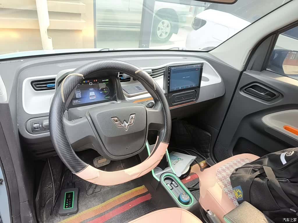 Wuling MINIEV, 2022 10