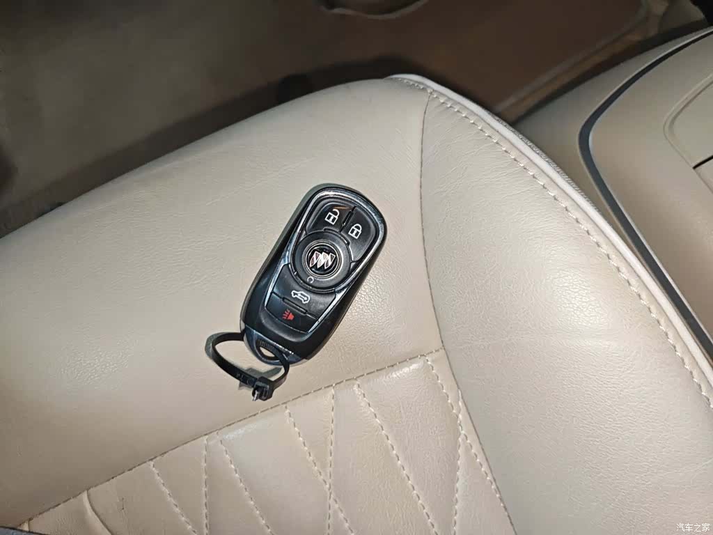 Buick GL8, 2023 17