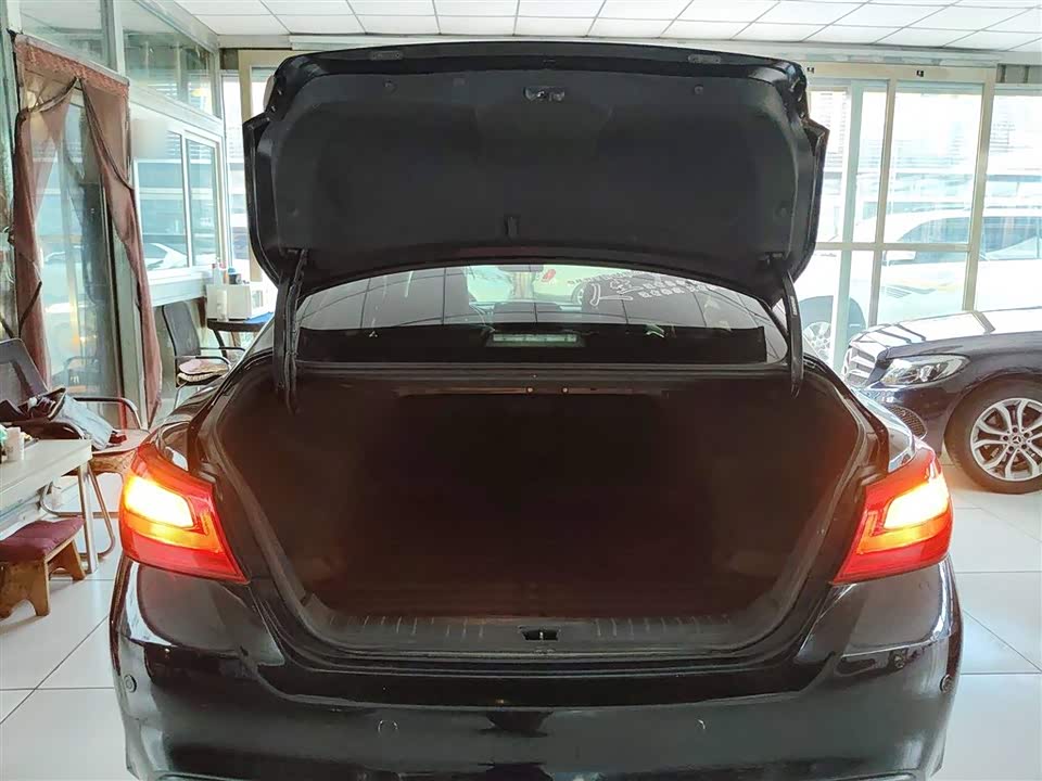 Nissan Teana Nissan Teana