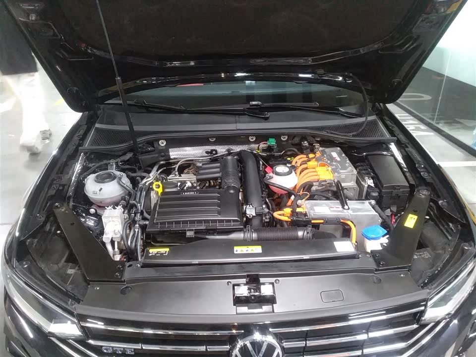 Volkswagen Magotan GTE