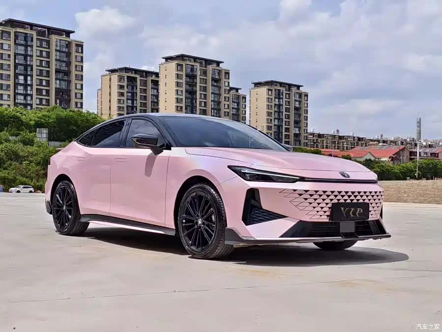 Changan UNI-V, 2024 2