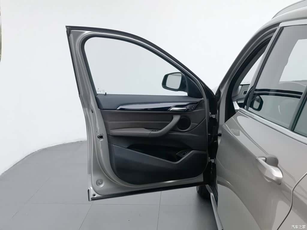 BMW X1, 2020 8