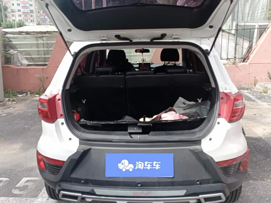 BAIC Shenbao X25