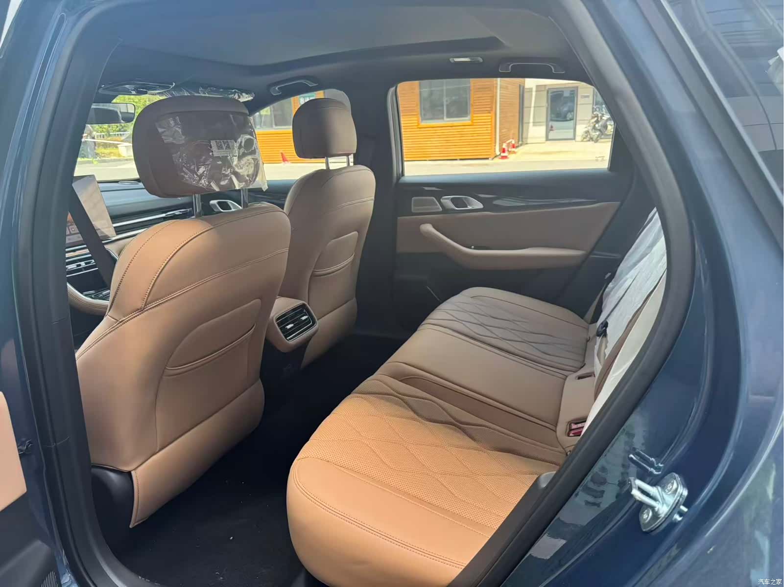 Geely A7, 2026 все фото