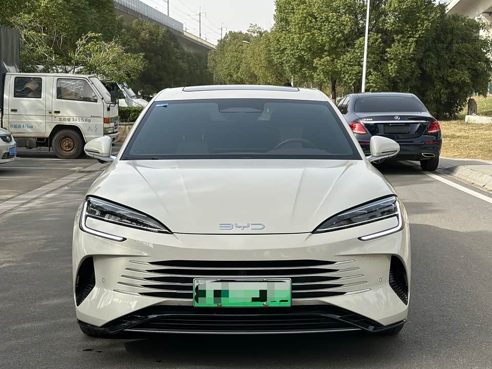 BYD Seal 07 DM-i