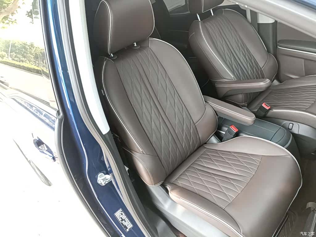 Buick GL8, 2022 25