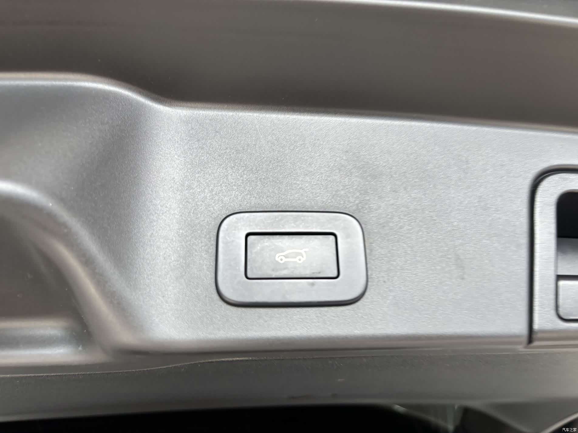 Land Rover Range Rover, 2023 28