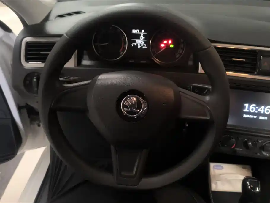 Skoda Xindong