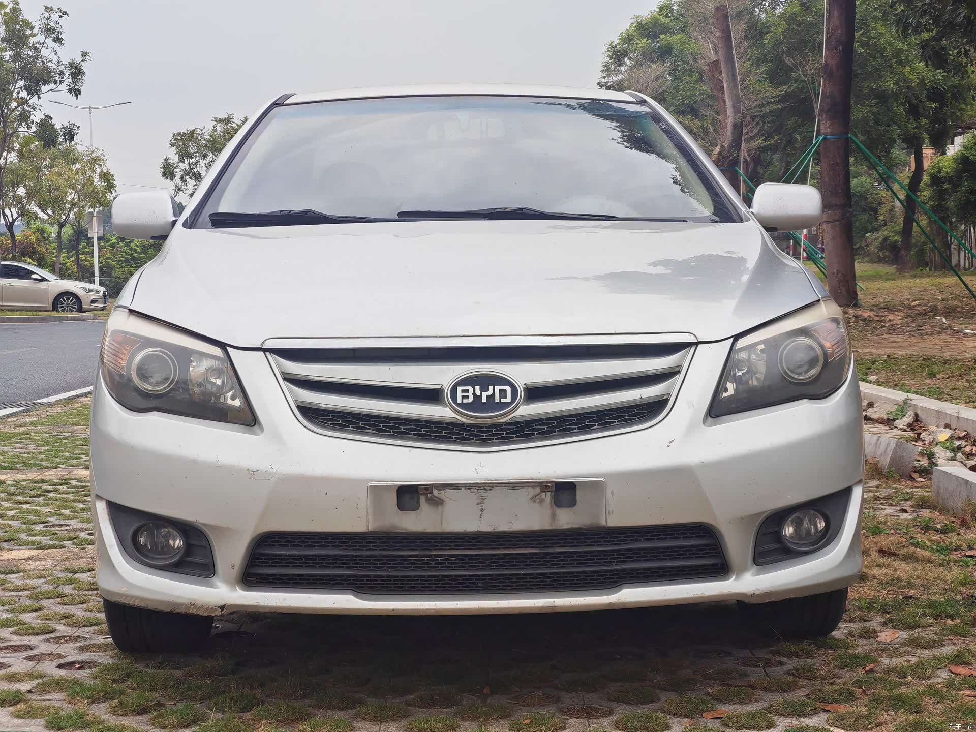 BYD L3, 2013 2