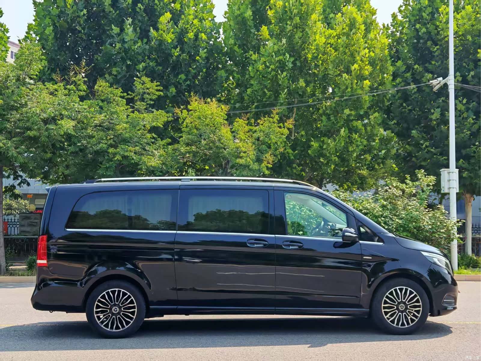Mercedes-Benz V-Class, 2018 4