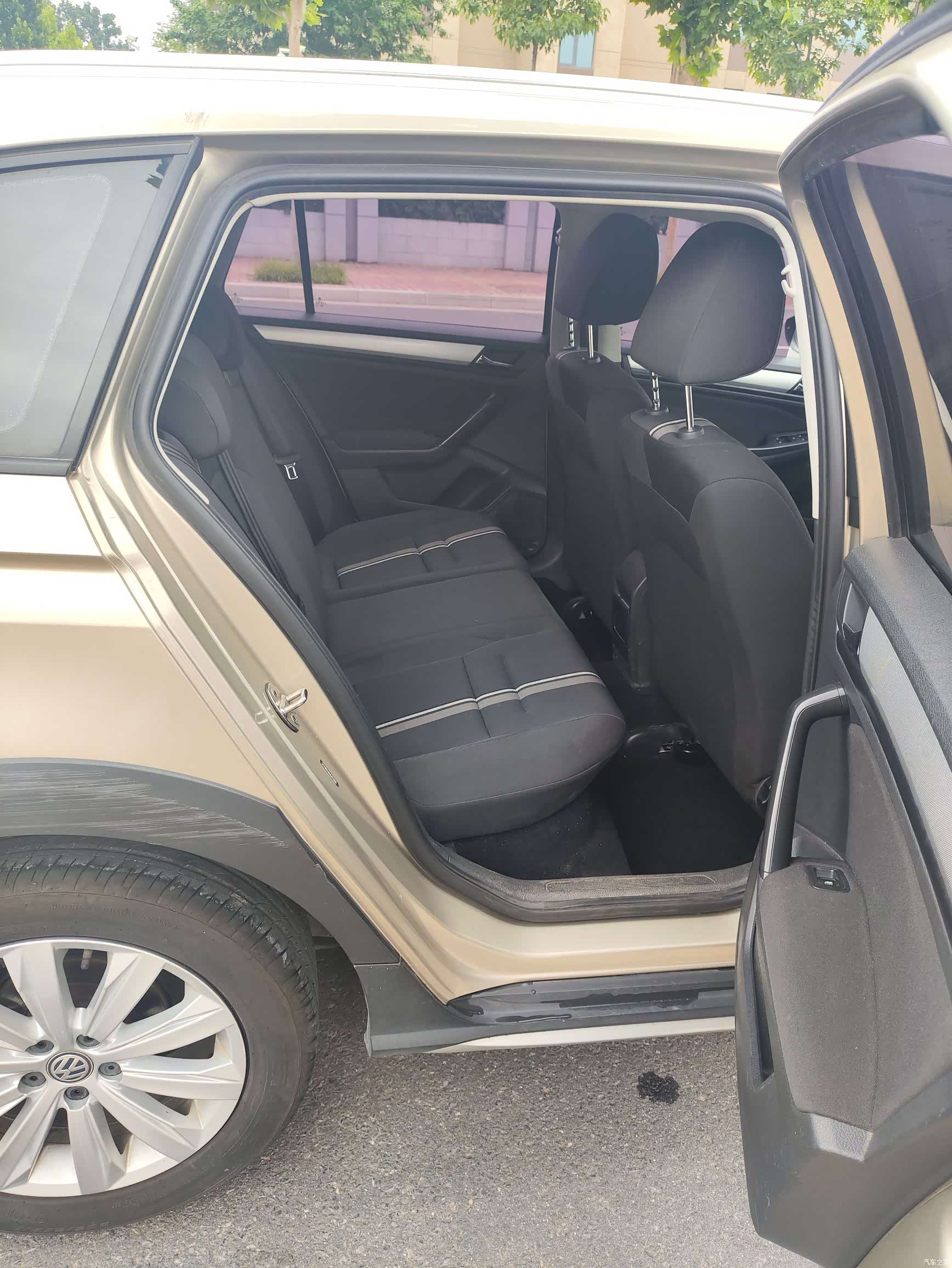 Volkswagen C-TREK, 2018 14