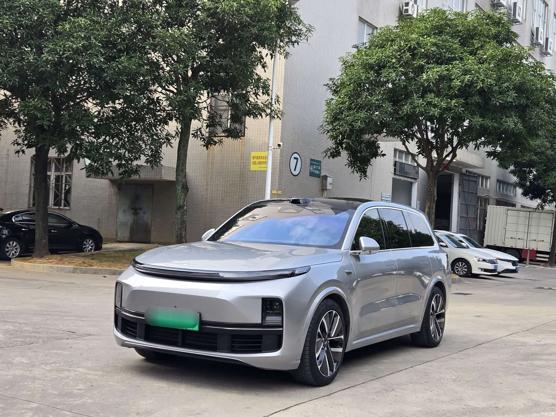 Li Auto L9, 2023 1
