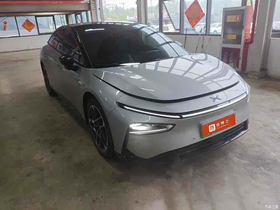 Xpeng P7, 2025 1