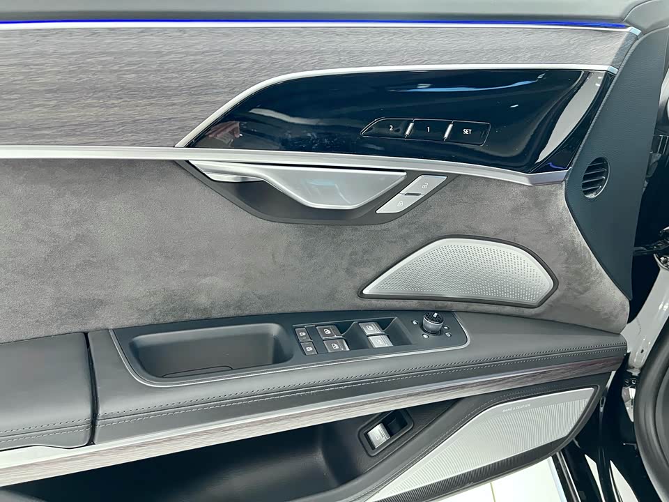 Audi A8 Audi A8
