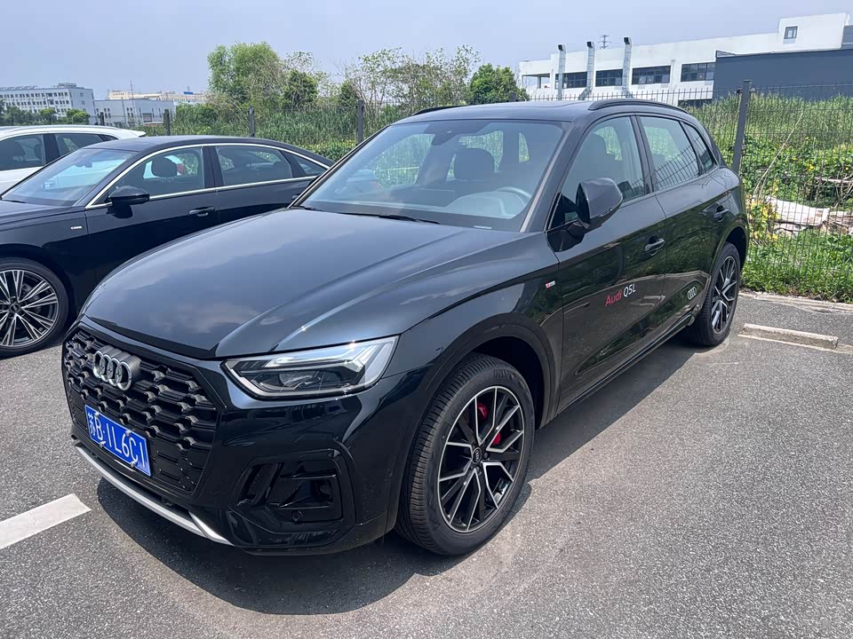 Audi Q5L Audi Q5L