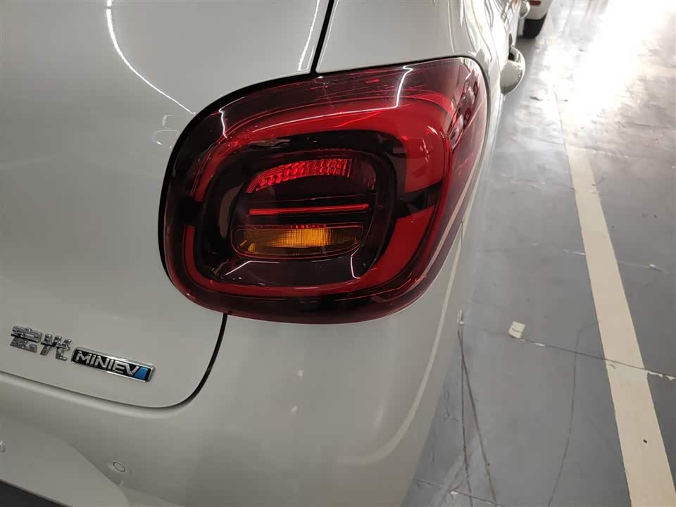Wuling Hongguang MINIEV Wuling Hongguang MINIEV
