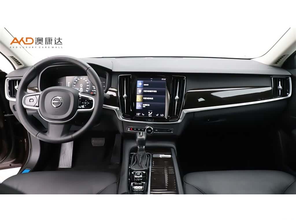 Volvo S90, 2018 все фото
