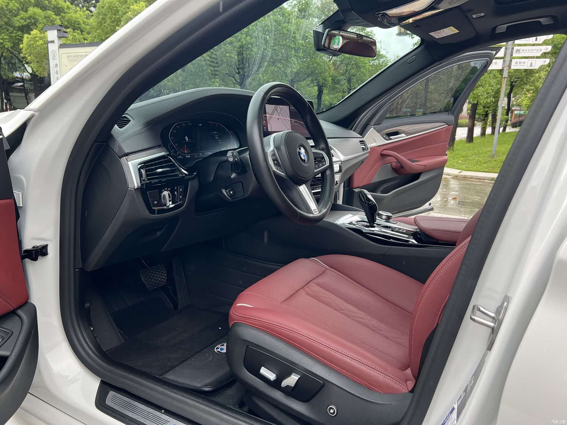 BMW 5 Series, 2022 15