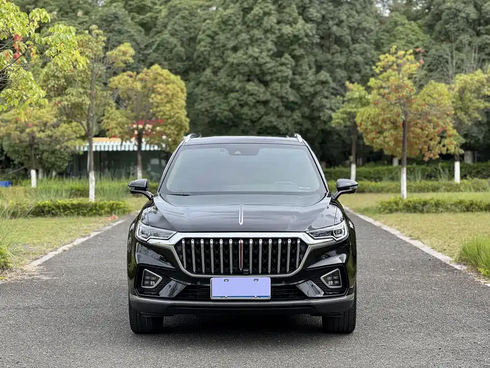 Hongqi HS5