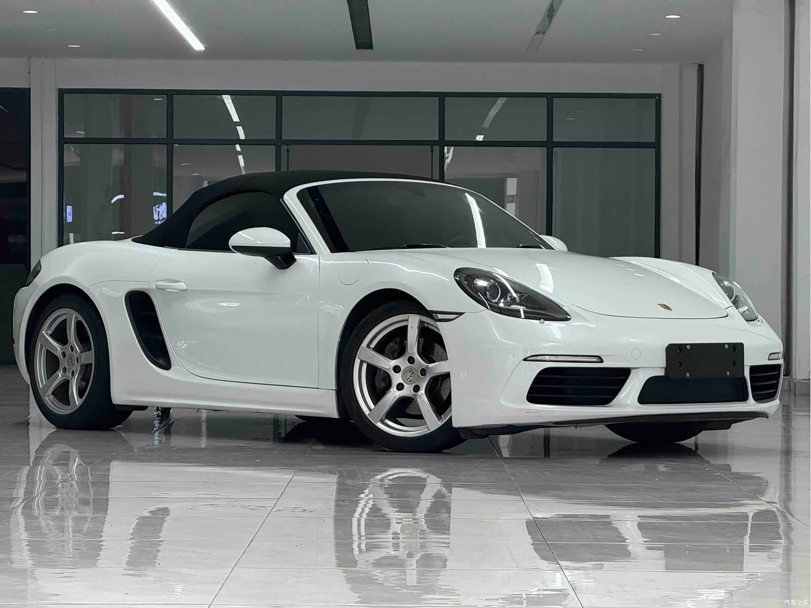 Porsche Boxster, 2017 3