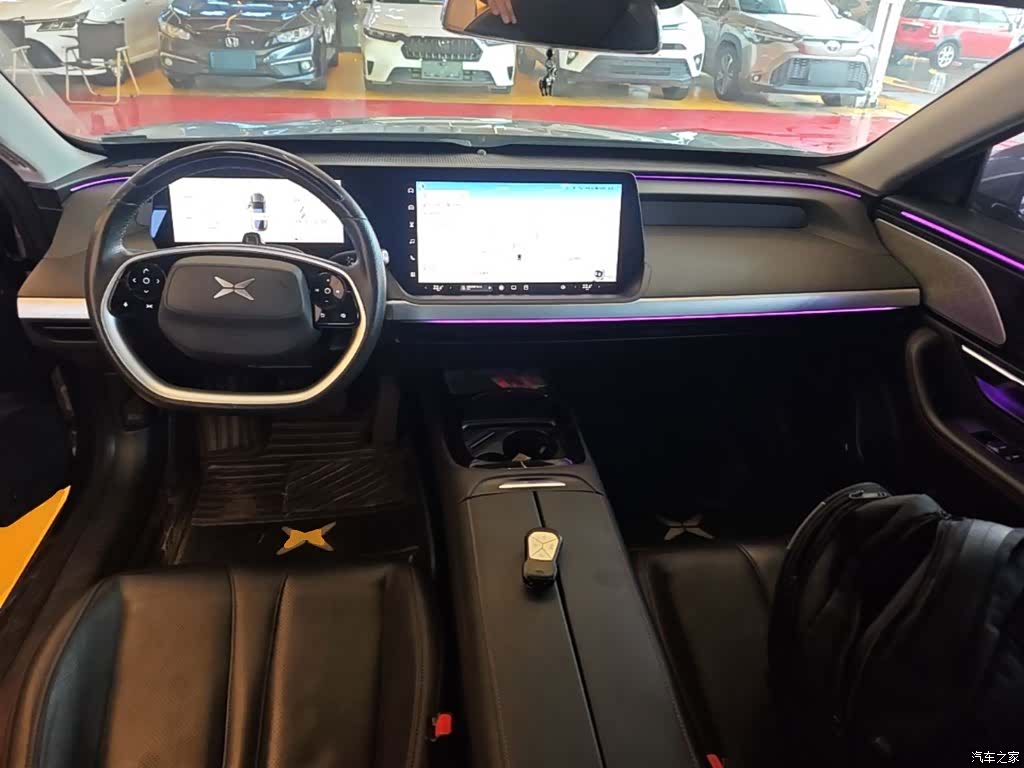 Xpeng P7, 2022 10