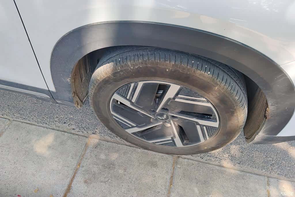 Wuling Starlight, 2024 6