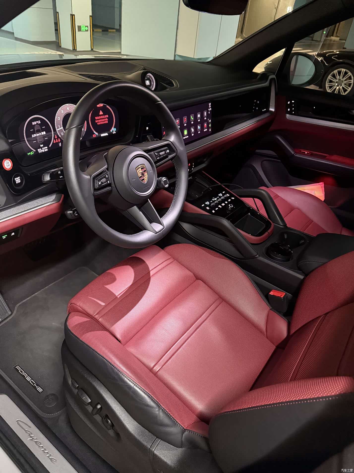 Porsche Cayenne, 2025 6