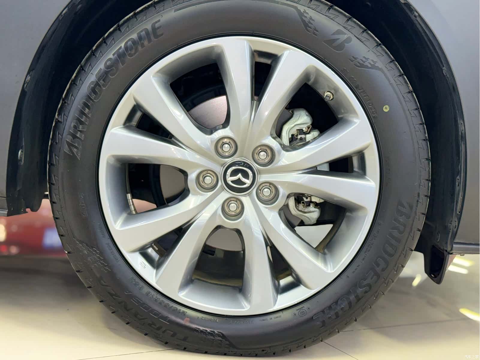 Mazda CX-30, 2024 25