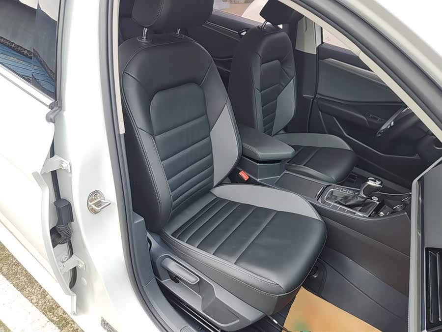 Volkswagen Sagitar 2022, фото 25