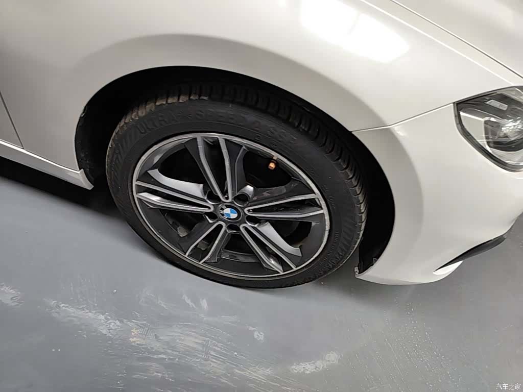 BMW 1 Series, 2019 14