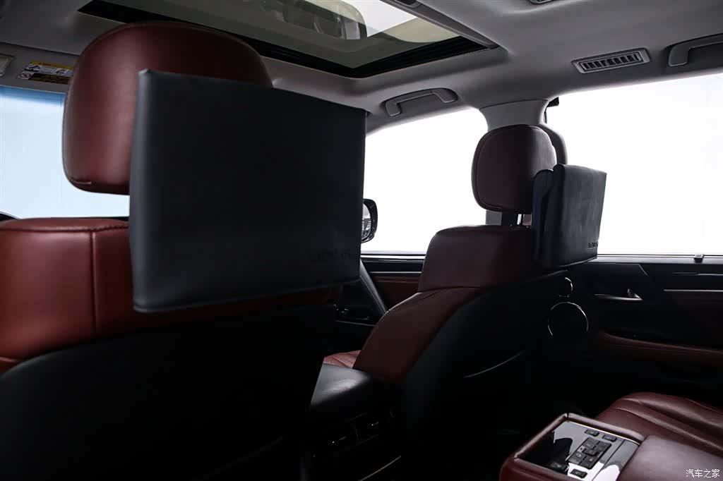 Lexus LX, 2019 15