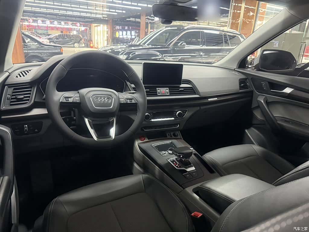 Audi Q5L, 2019 8